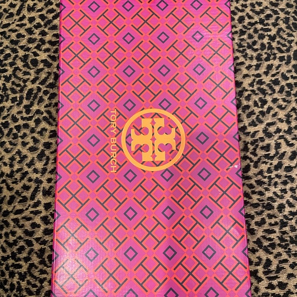 Tory Burch Miller Soft Patent Sandals - Picture 2 of 12